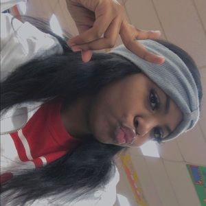 Meet your Posher, Monae